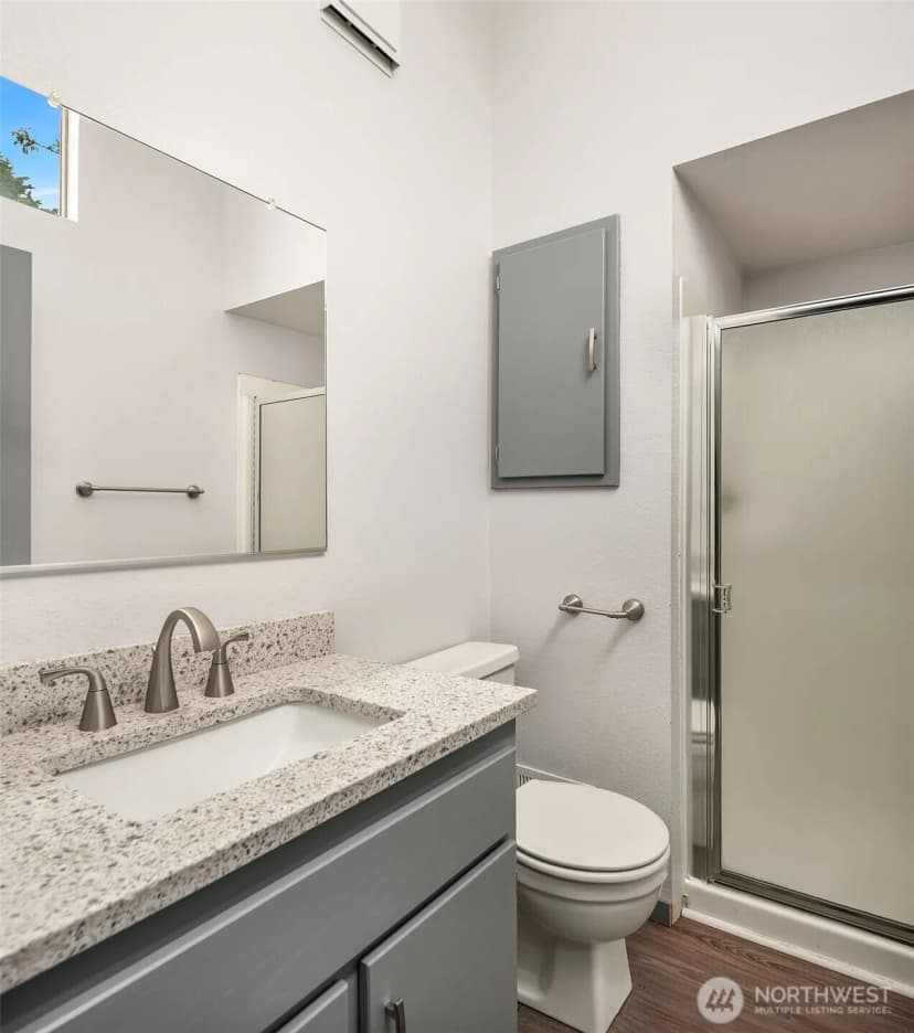 Property photo for 2601 E Aloha Street, Seattle photo 11
