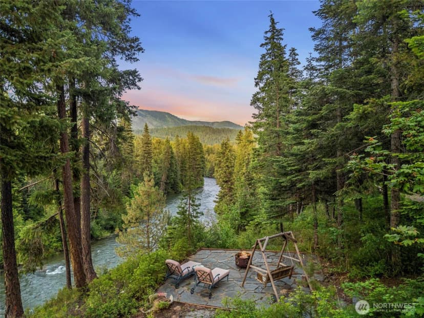 Property photo for 2290 Riffle Drive, Leavenworth photo 3