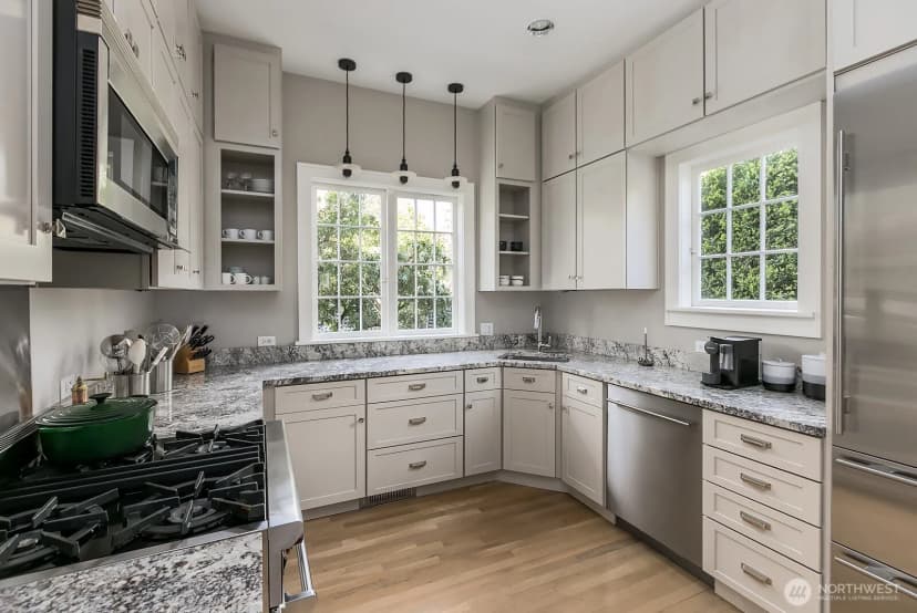 Property photo for 624 35th Avenue, Seattle photo 16