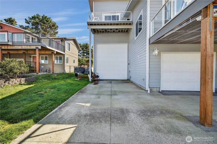 Property photo for 19408 K Place, Long Beach photo 33
