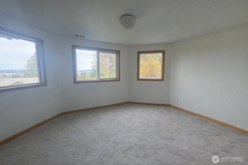 Property photo for 17290 Soundview Road, Mount Vernon photo 31