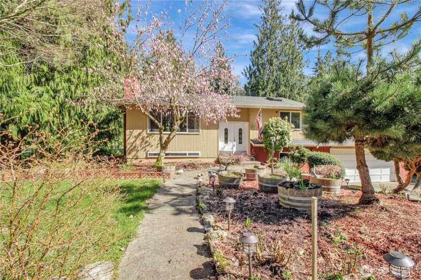 Property photo for 12001 Robinhood Lane, Snohomish photo 34