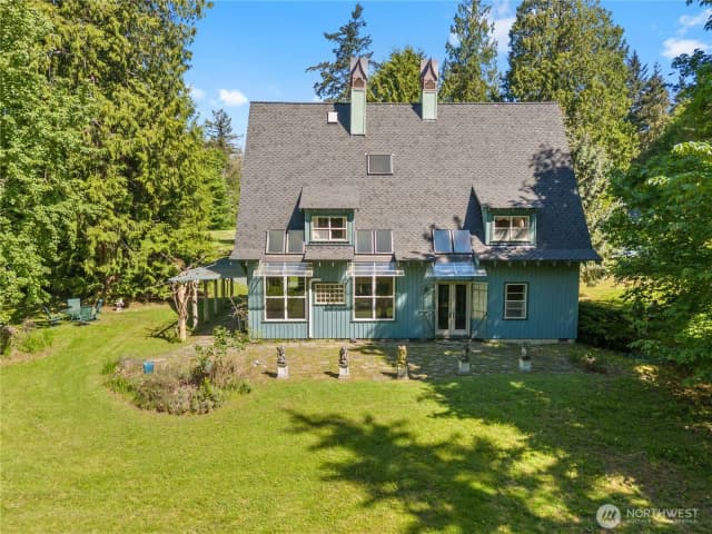 Property photo for 5513 Homestead Lane, Anacortes