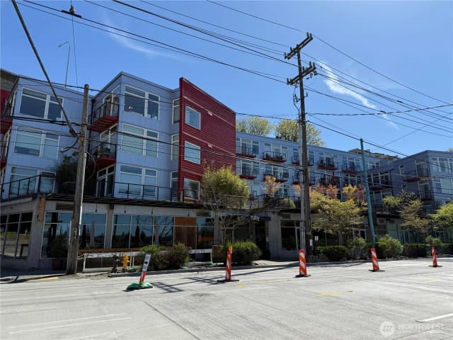 Property photo for 2950 Eastlake Avenue E #4, Seattle photo 2