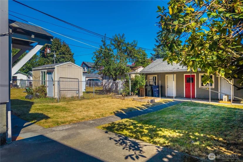 Property photo for 3827 S K Street, Tacoma photo 10