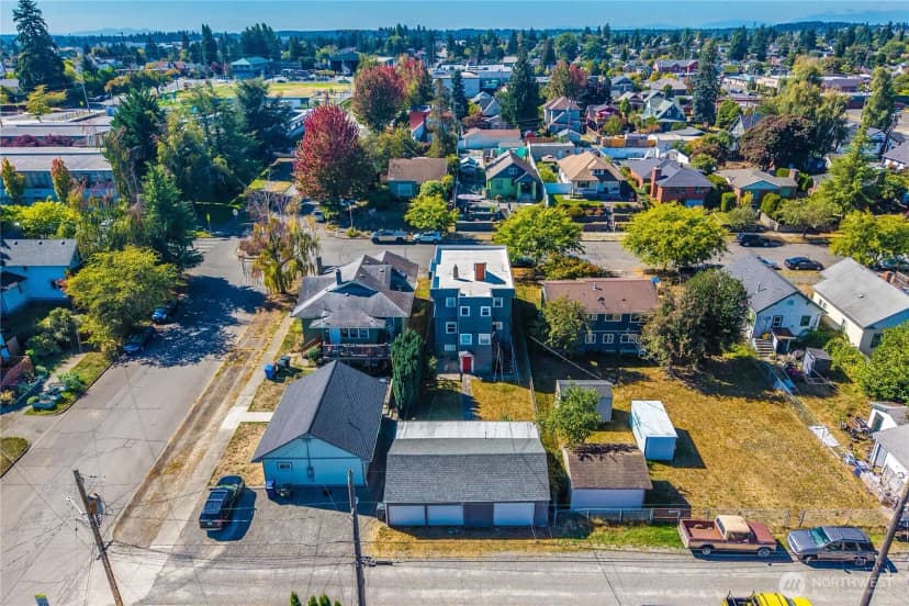 Property photo for 3827 S K Street, Tacoma photo 6