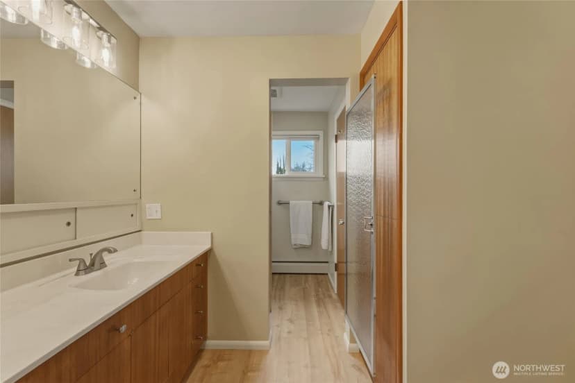 Property photo for 950 Se 12th Street, College Place photo 17