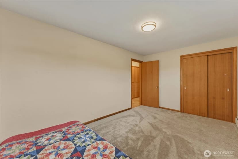 Property photo for 950 Se 12th Street, College Place photo 14