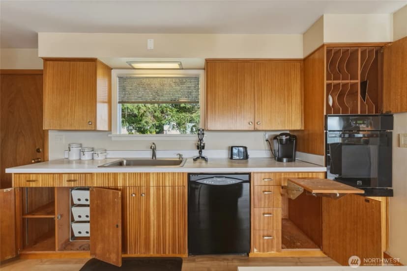 Property photo for 950 Se 12th Street, College Place photo 11