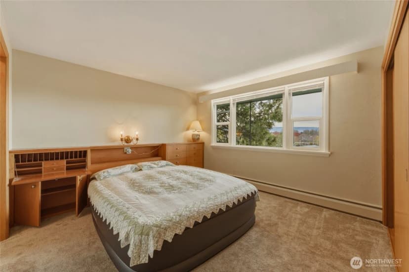 Property photo for 950 Se 12th Street, College Place photo 18