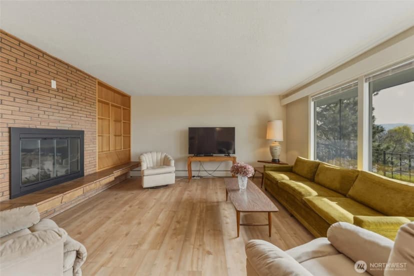 Property photo for 950 Se 12th Street, College Place photo 6