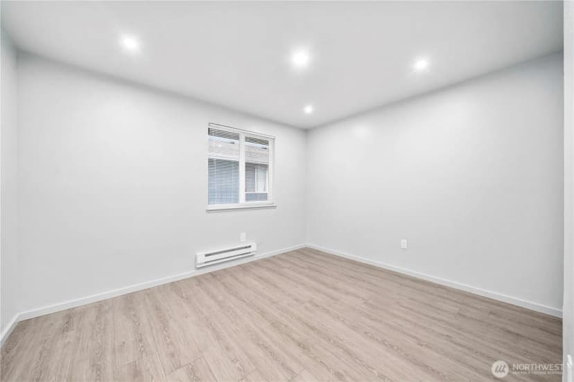 Property photo for 3321 S Asotin Street, Tacoma photo 12
