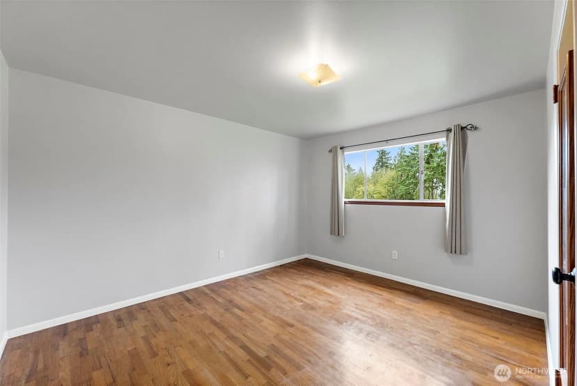 Property photo for 1105 21st Street Sw, Puyallup photo 18