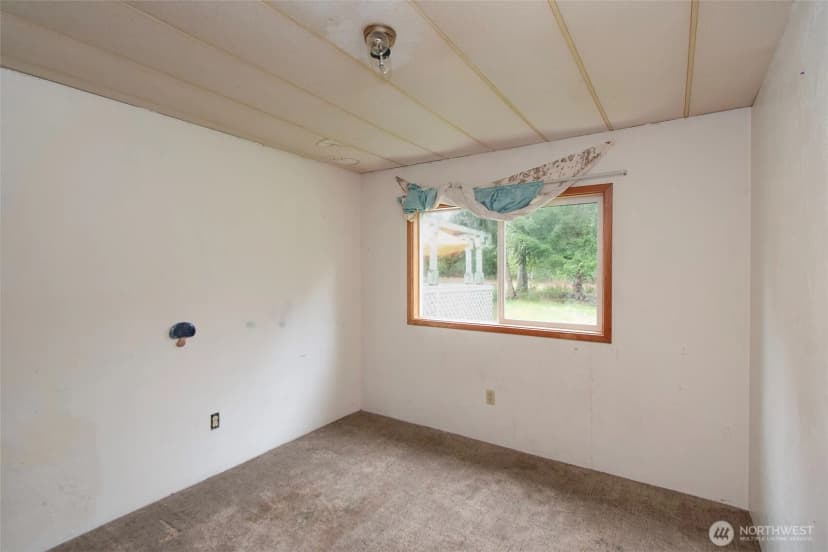 Property photo for 183 Tac-dale Drive, Port Angeles photo 9