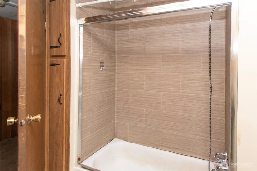 Property photo for 183 Tac-dale Drive, Port Angeles photo 19