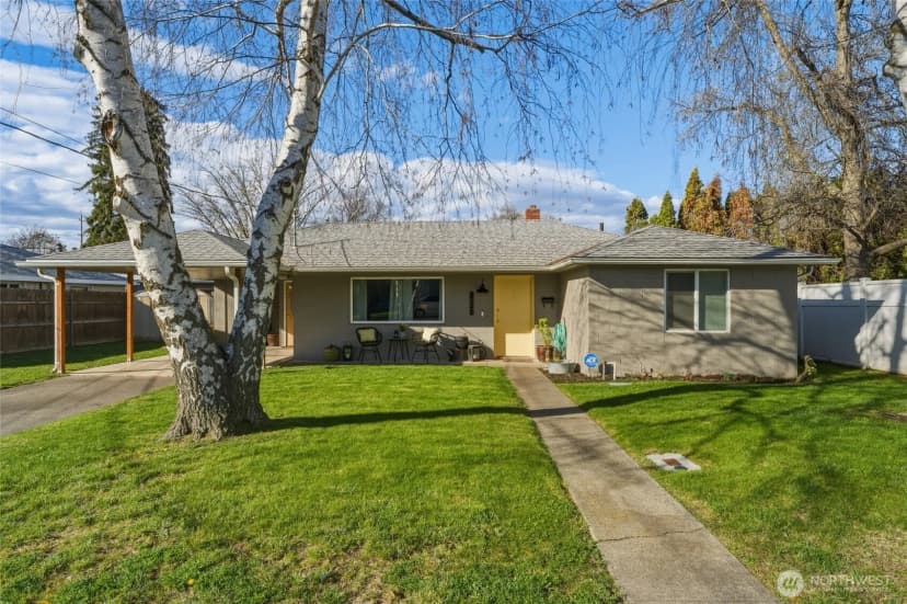Property photo for 1557 J Street, Walla Walla