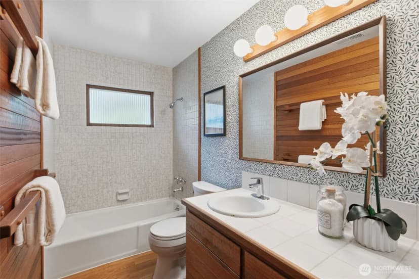 Property photo for 2503 125th Avenue Ne, Bellevue photo 10