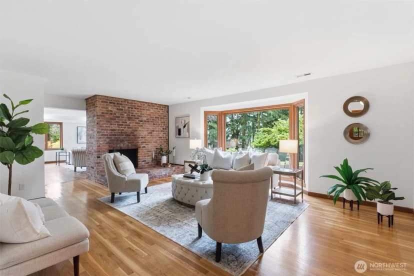 Property photo for 2503 125th Avenue Ne, Bellevue photo 4