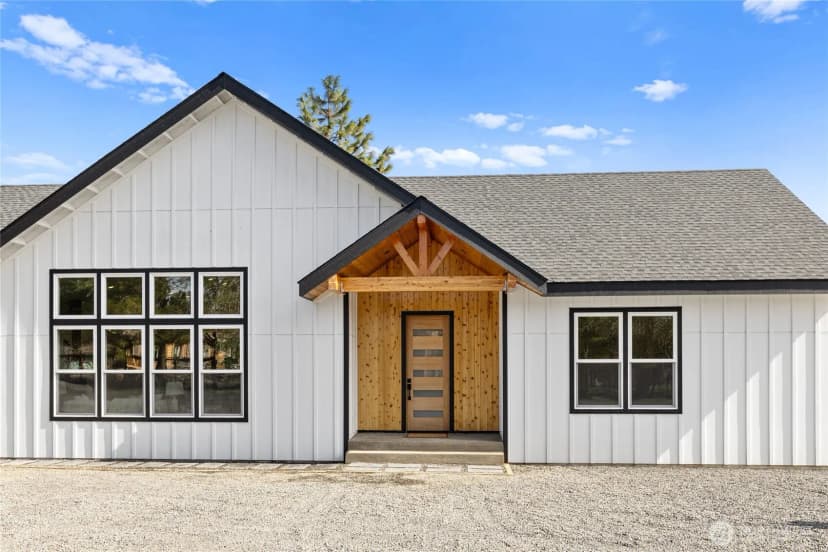 Property photo for 391 Ridge Loop Road, Cle Elum photo 3