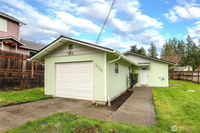 Property photo for 338 Wichman Street S, Tenino photo 2
