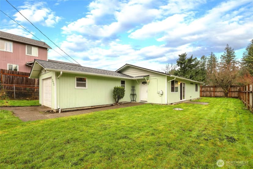 Property photo for 338 Wichman Street S, Tenino
