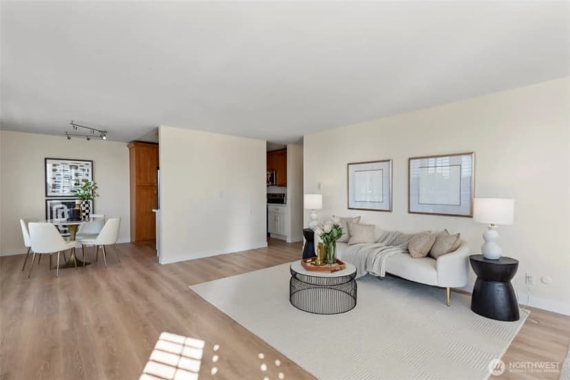 Property photo for 500 W Olympic Place #203, Seattle photo 6