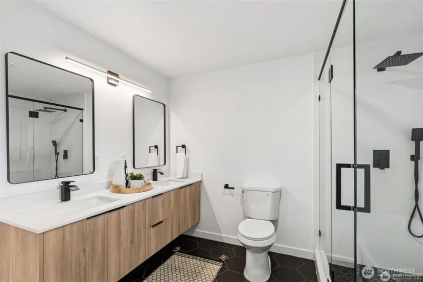 Property photo for 4002 Courtland Place S, Seattle photo 23