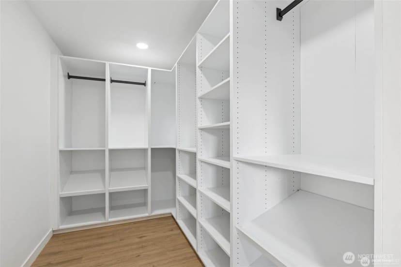 Property photo for 4002 Courtland Place S, Seattle photo 24
