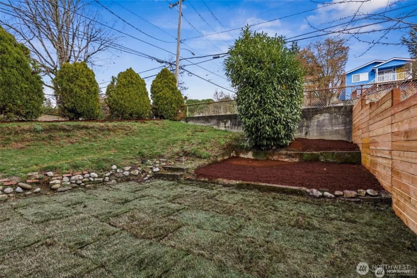 Property photo for 4002 Courtland Place S, Seattle photo 28