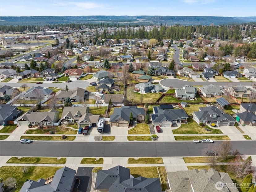 Property photo for 9211 N Seminole Street, Spokane photo 32