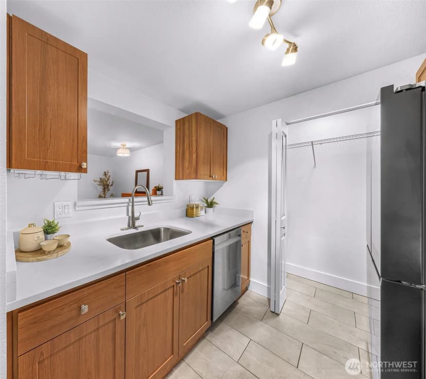 Property photo for 14002 Ne 181st Place #a302, Woodinville photo 20
