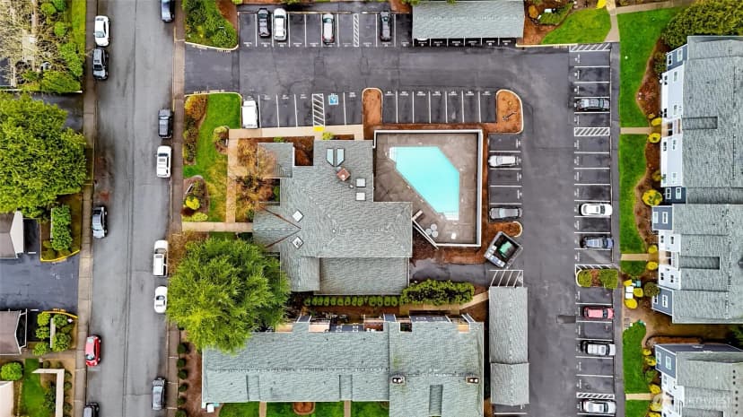 Property photo for 14002 Ne 181st Place #a302, Woodinville photo 35