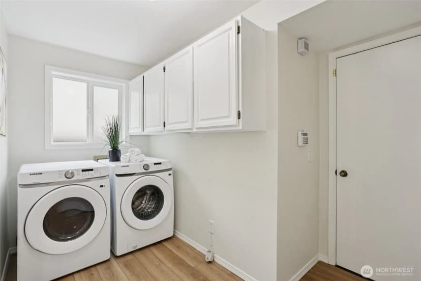Property photo for 22124 Ne 9th Place, Sammamish photo 18