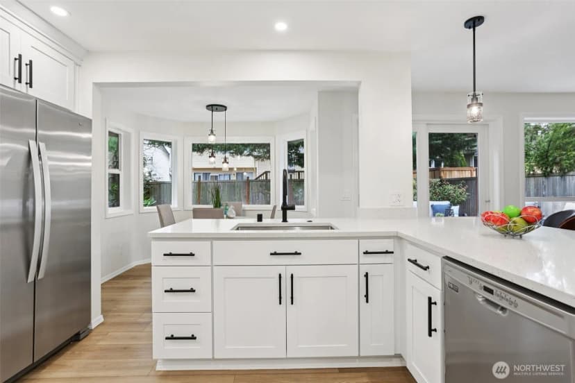 Property photo for 22124 Ne 9th Place, Sammamish photo 9