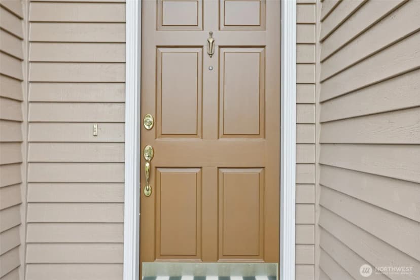Property photo for 22124 Ne 9th Place, Sammamish photo 2