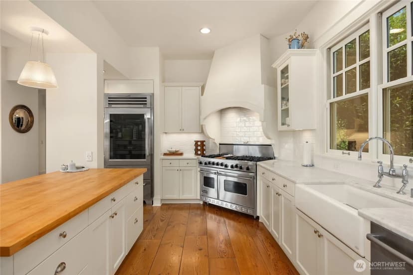 Property photo for 13401 Manzanita Road Ne, Bainbridge Island photo 16