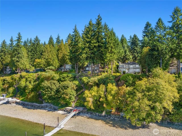 Property photo for 13401 Manzanita Road Ne, Bainbridge Island photo 5