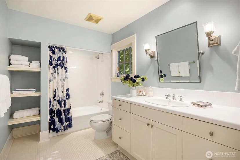 Property photo for 13401 Manzanita Road Ne, Bainbridge Island photo 28