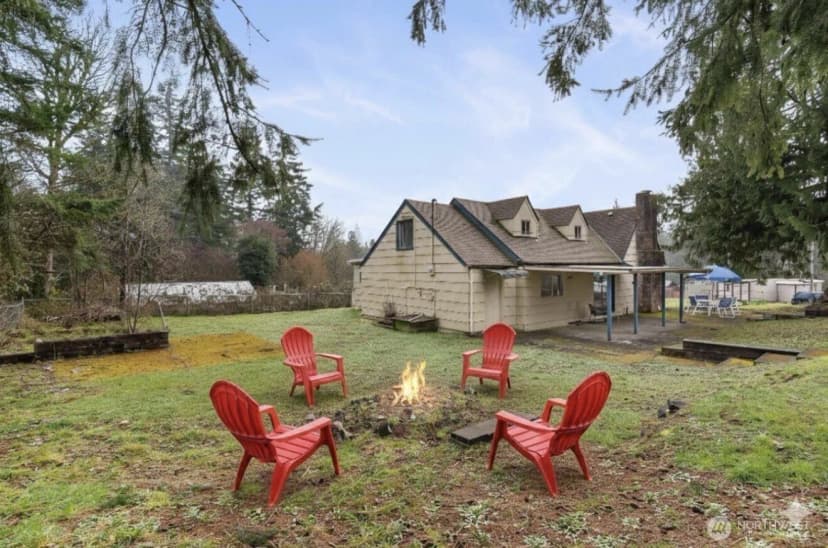 Property photo for 102 W Poplar Street, Shelton photo 37
