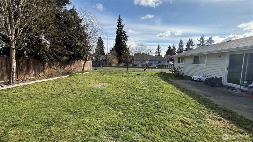 Property photo for 17123 E 6th Avenue Ct, Spanaway photo 6