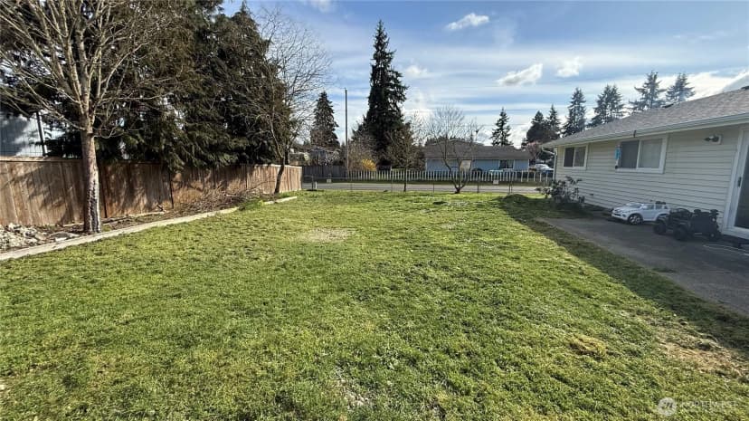 Property photo for 17123 E 6th Avenue Ct, Spanaway photo 5