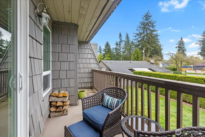 Property photo for 21615 80th Avenue W #215, Edmonds photo 23