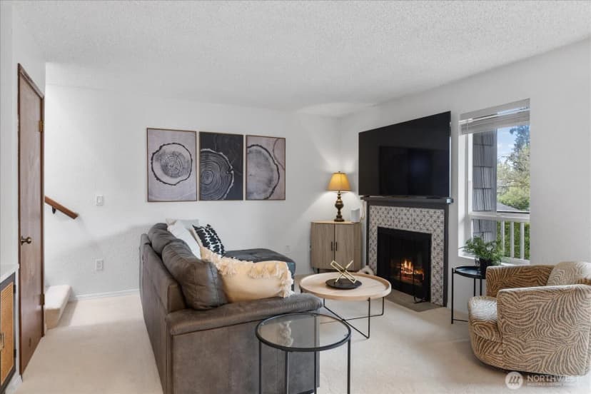 Property photo for 21615 80th Avenue W #215, Edmonds photo 6