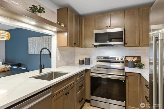Property photo for 21615 80th Avenue W #215, Edmonds photo 3
