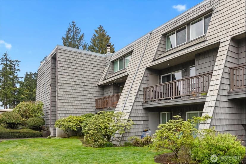 Property photo for 21615 80th Avenue W #215, Edmonds photo 36