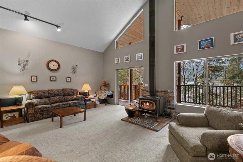 Property photo for 17890 North Shore Drive, Leavenworth photo 11