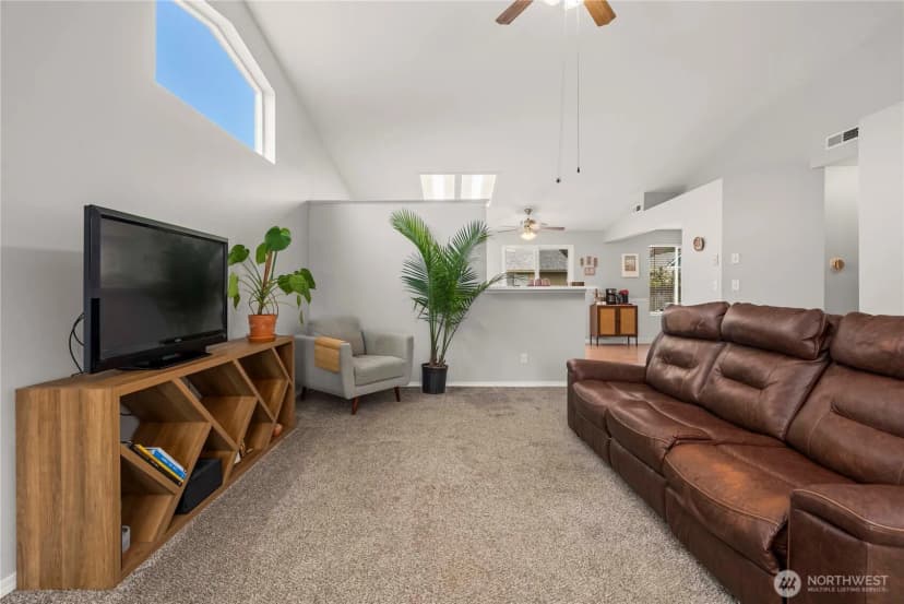 Property photo for 3414 Ne Westchester Street, Bremerton photo 6