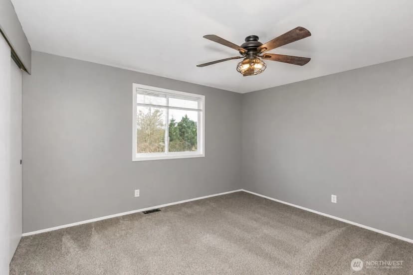 Property photo for 8618 74th Drive Ne, Marysville photo 12