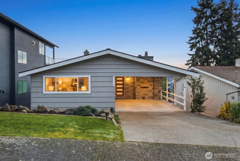 Property photo for 3232 26th Avenue W, Seattle