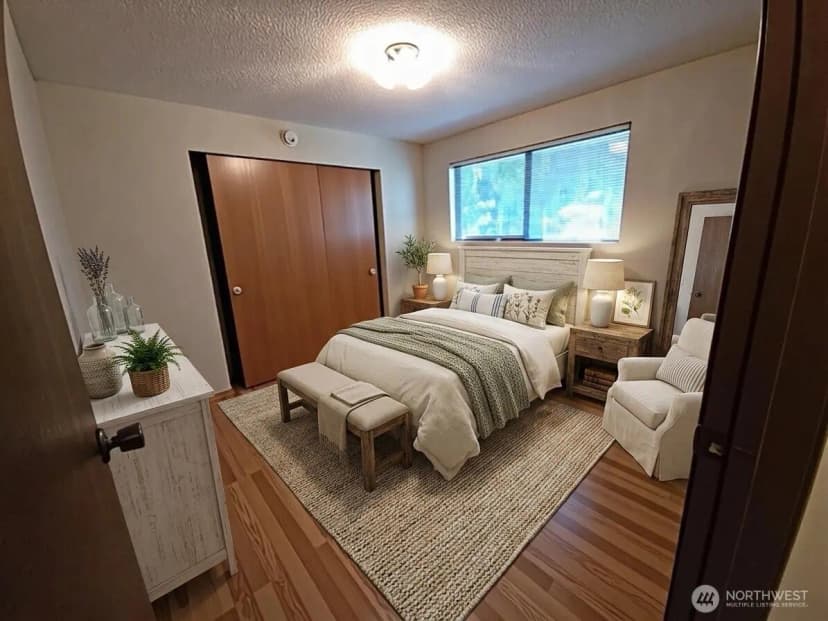 Property photo for 4725 272nd Avenue Ne, Redmond photo 15
